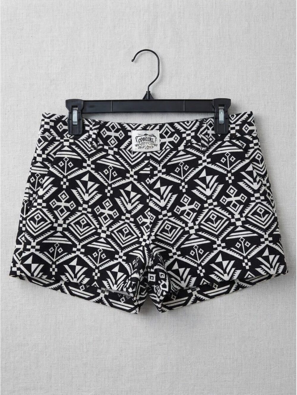 Cowgirl Justice Aztec Shorts sz Large